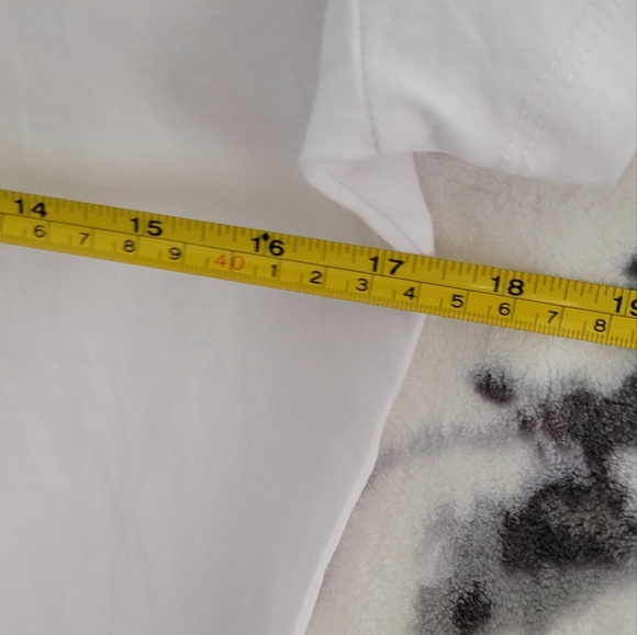 TRUE RELIGION T - SHIRT - Picture 3 of 9